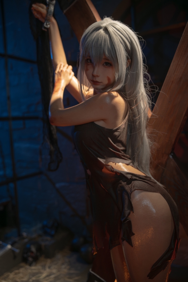 sharecosplay.com_05.thumb.jpg.d021b76f4eb181c219e17cc2f2dea279.jpg