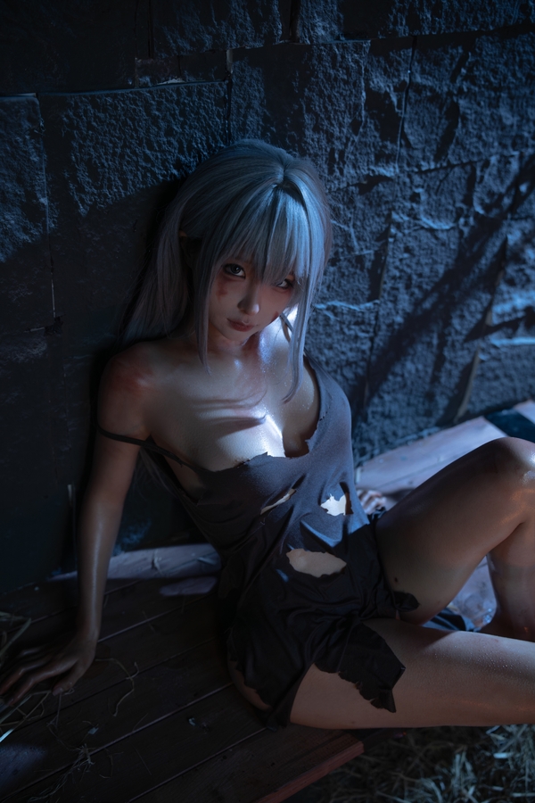 sharecosplay.com_26.thumb.jpg.31d8654fc6aab0aafa1dcafe076cbbcb.jpg