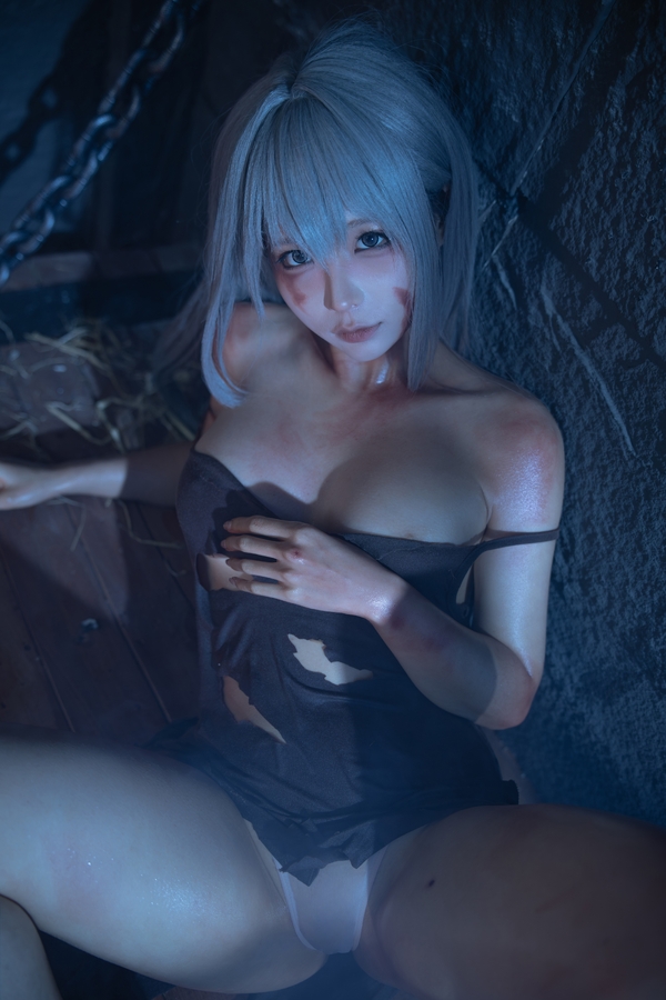 sharecosplay.com_35.thumb.jpg.e49491aadf5503a3359af448f818aee7.jpg