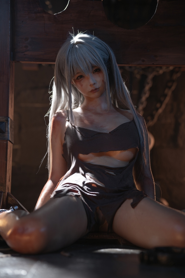 sharecosplay.com_68.thumb.jpg.eace2ee7f6672448c9f01e5b9b79a71c.jpg