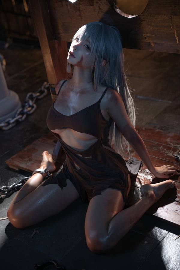 sharecosplay.com_70.thumb.jpg.e8c5856b30f84ddb62b2c7fd7d9e21b3.jpg