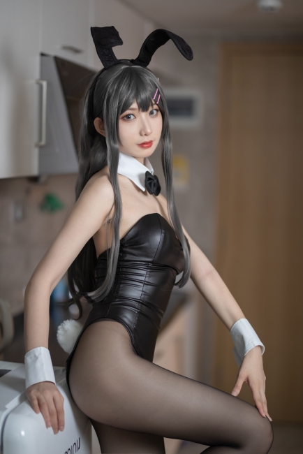GalleryEpic.com_01(3).thumb.jpg.0de96e6d9981a69b524e1a6d6a70287c.jpg