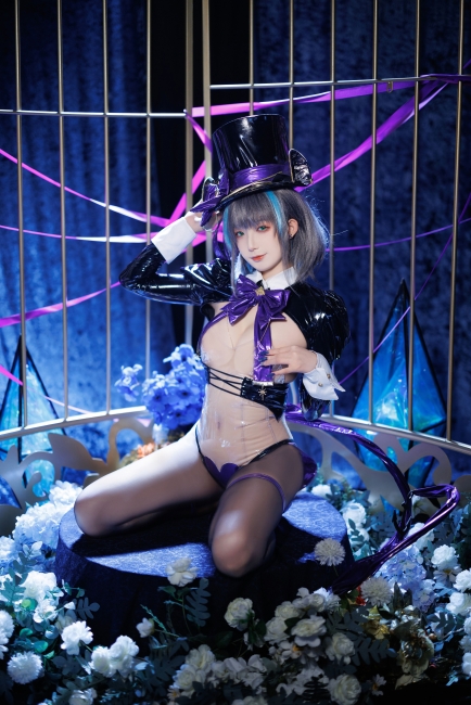GalleryEpic.com_03(2).thumb.jpg.5fc8c16c5cbdd514c38b099f727ce9f0.jpg