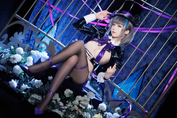GalleryEpic.com_05(2).thumb.jpg.12d3b50b10b88e890f79b9b545019d46.jpg