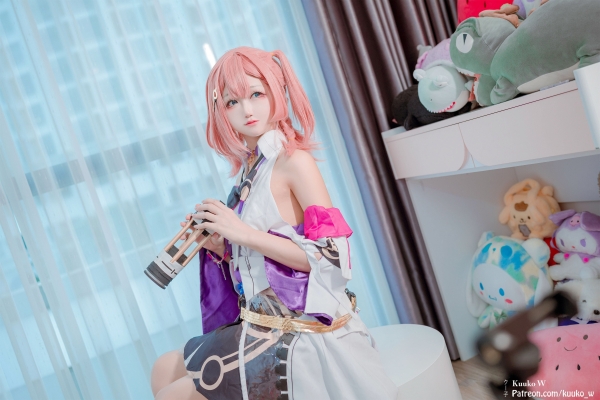 sharecosplay.com_03.thumb.jpg.34572dfa4c73ee759d5bd24f6f4d06f6.jpg